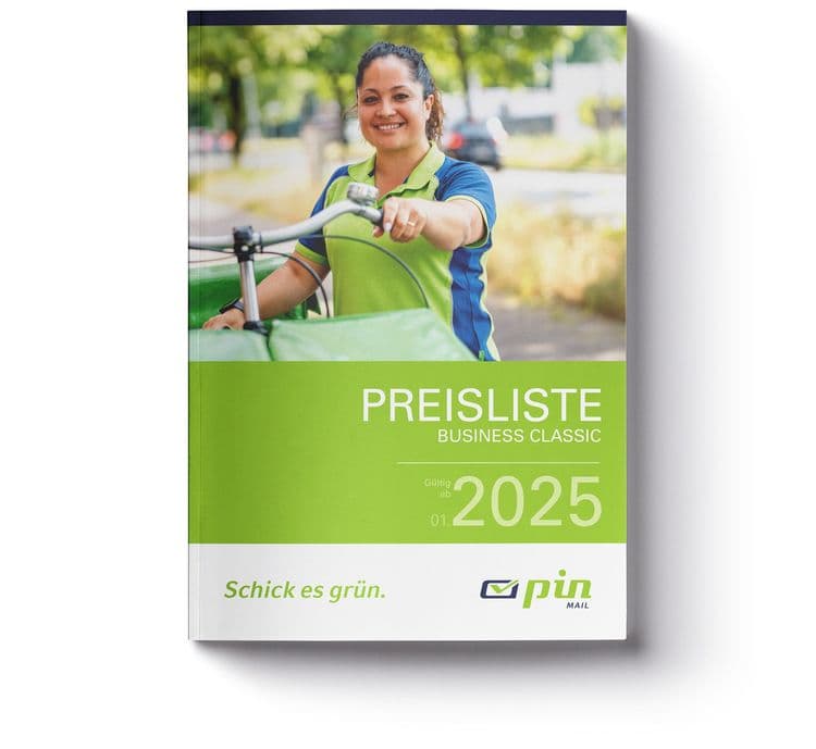 Frau auf Katalog-Cover, zeigt neue Preisliste Business Classic 2025