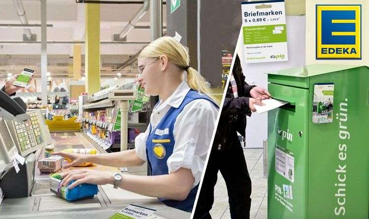 Edeka Kassiererin, daneben Briefkasten für neue Serviceleistungen