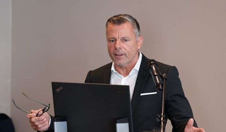 Axel Stirl Vortrag zur Erfolgsrelevanz der Unternehmenskultur